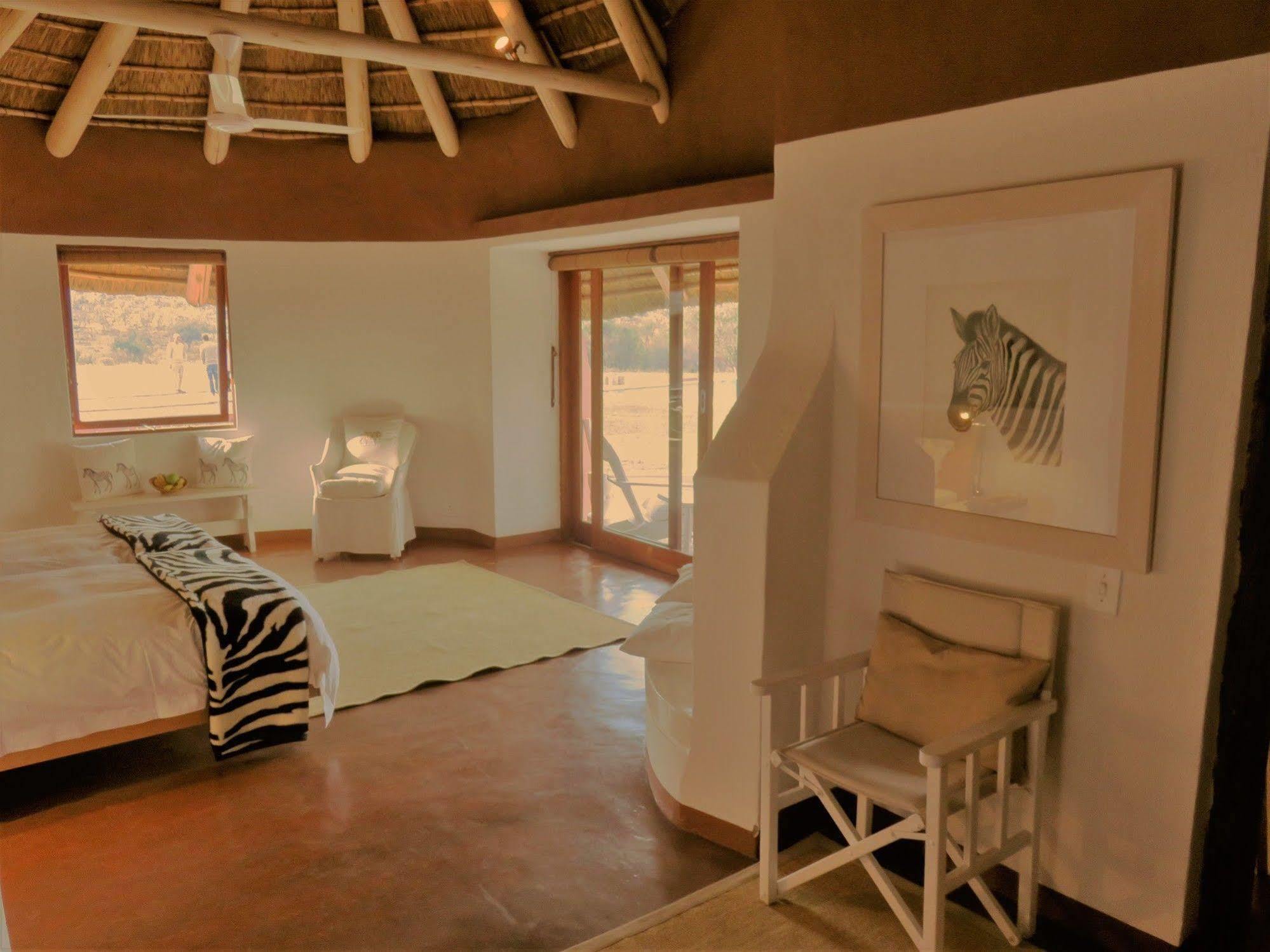 Zebras Crossing Private Game Lodge Modimolle Exteriér fotografie